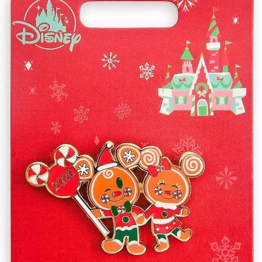 Gingerbread Mickey and Minnie design Commemorative 2020 logo Pin